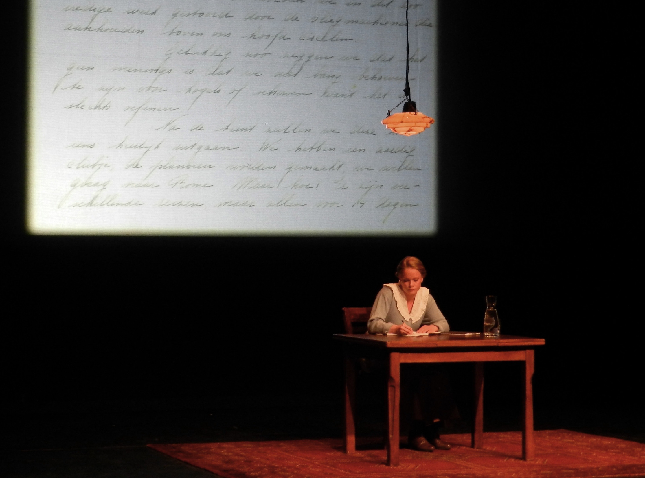 theaterproducent Jeane Zwinkels oorlogsdagboek oorlog